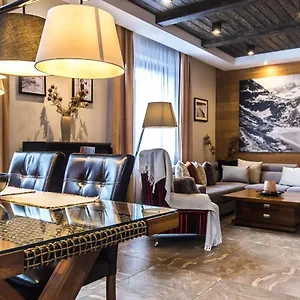https://dolina-wikingw-apartament-oye-04.szklarskaporebahotels.net
